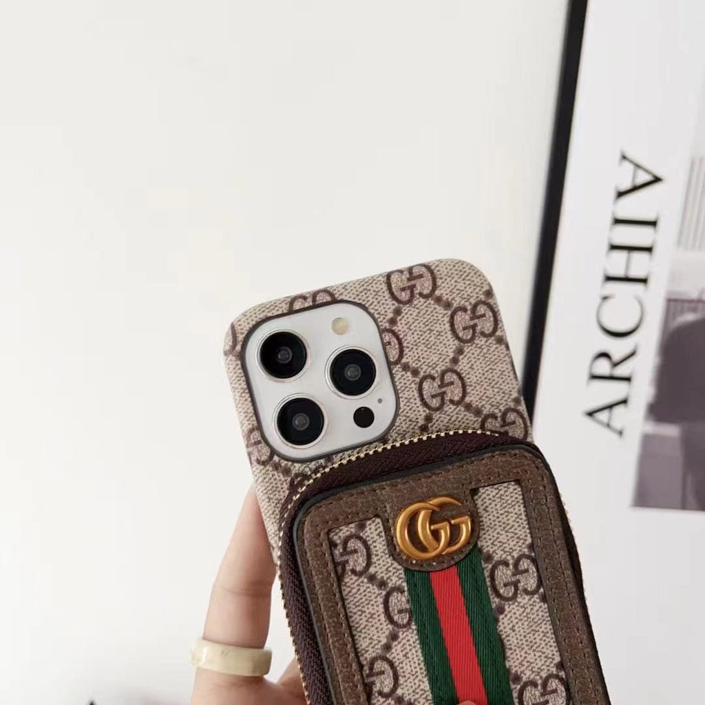 Tunde Store Your Everyday Carry with the Gucci Ophidia iPhone 16 Wallet Case